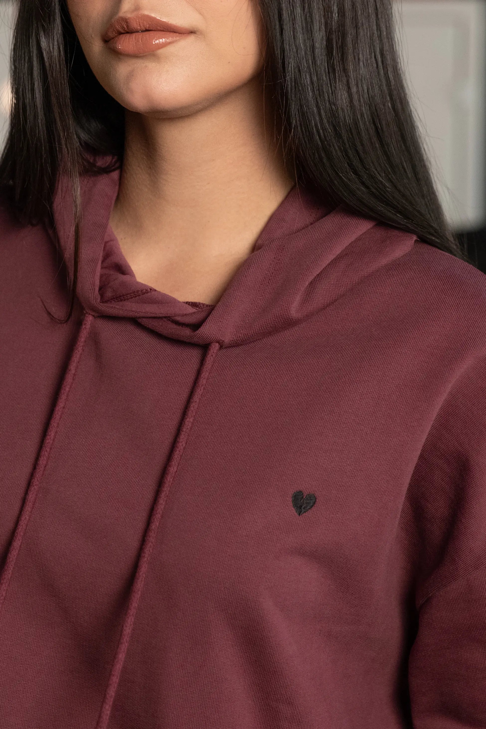 Bordo Kapüşonlu Nakışlı Hoodie
